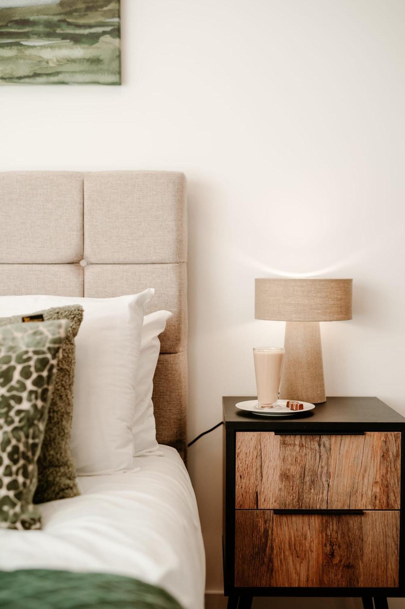 Spacious Pad Family Contractors Wifi Parking Apartment Birmingham